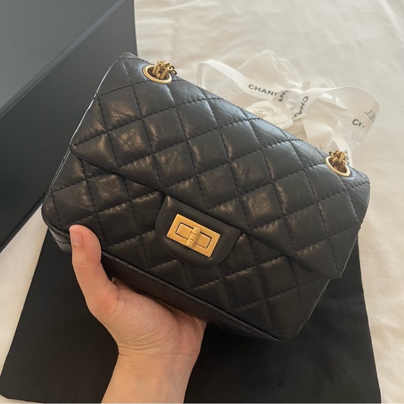 Authentic Chanel 2.55 Classic Mini Flap Bag Crossbody Black Aged Calfskin GHW - Picture 1 of 16